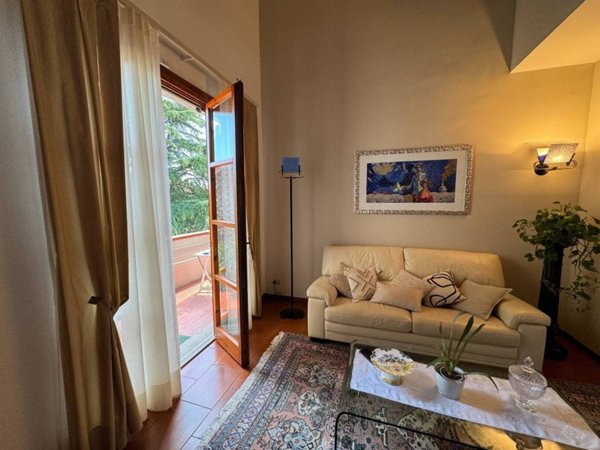 appartamento in vendita a Prato in zona Figline