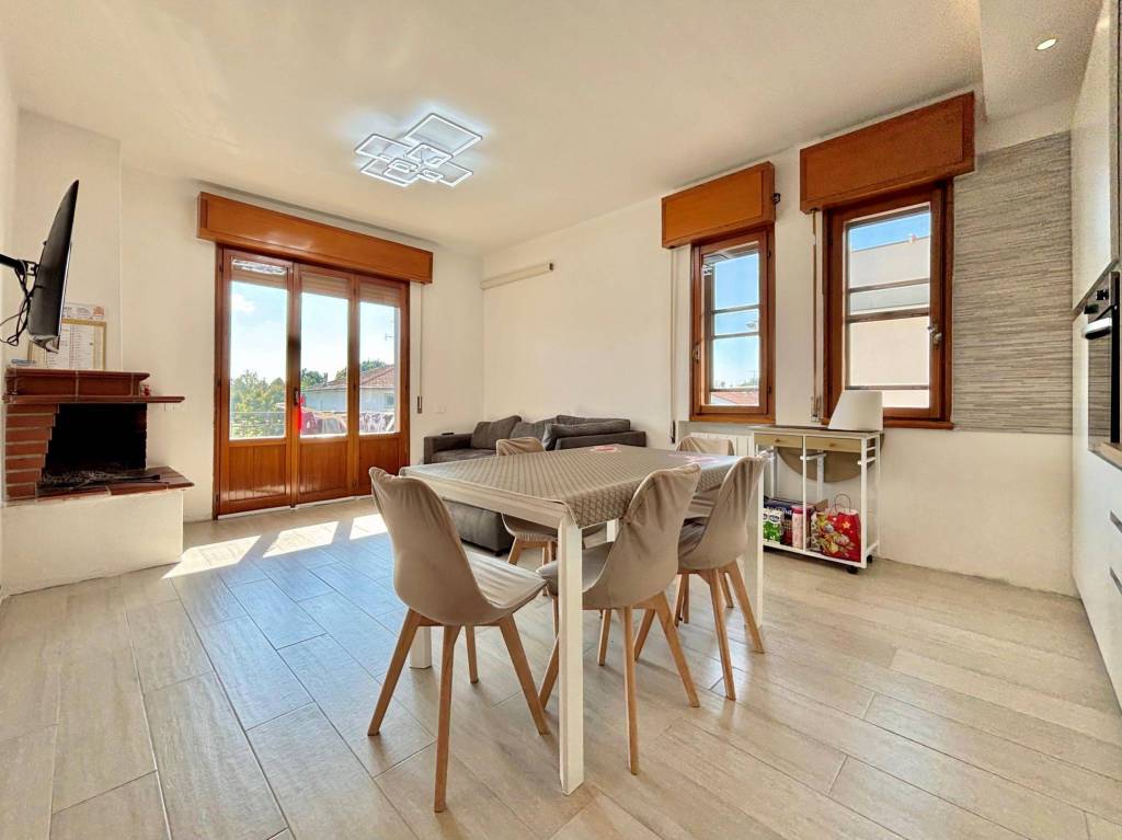 appartamento in vendita a Prato in zona Vergaio