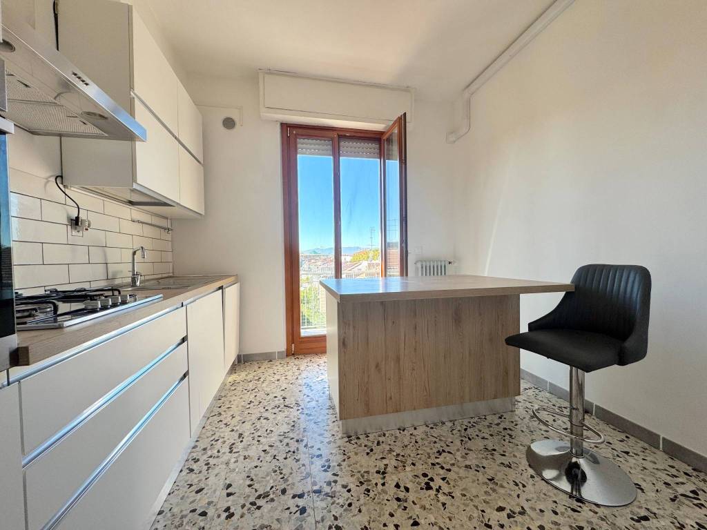 appartamento in vendita a Prato in zona Coiano