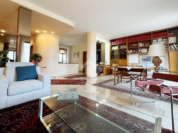 appartamento in vendita a Prato