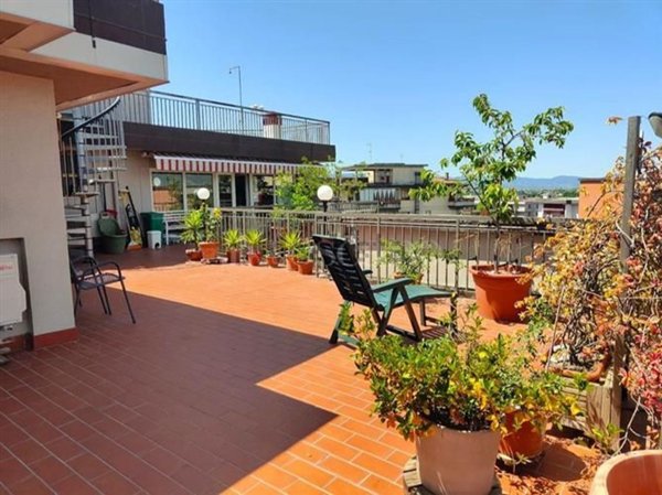 appartamento in vendita a Prato