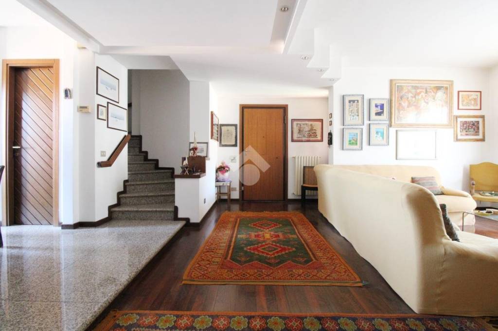 appartamento in vendita a Prato