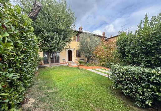 ufficio in vendita a Prato