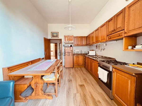 casa indipendente in vendita a Prato in zona Tobbiana