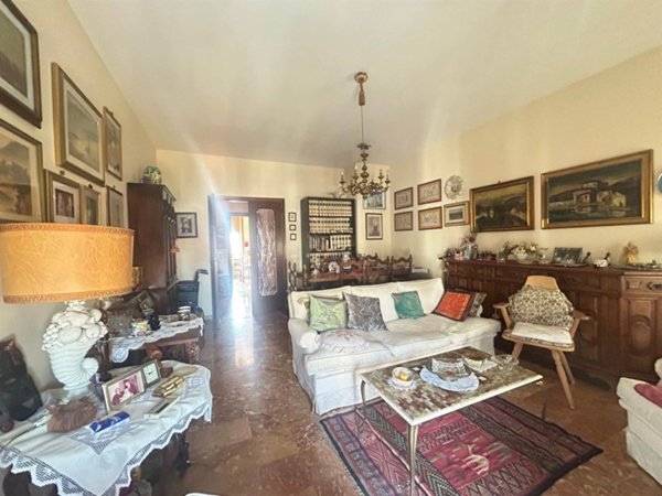 appartamento in vendita a Prato