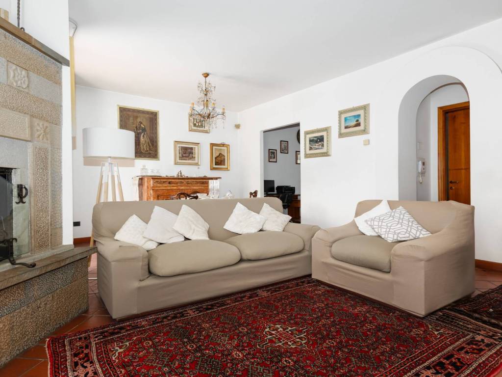 casa indipendente in vendita a Prato in zona Galceti