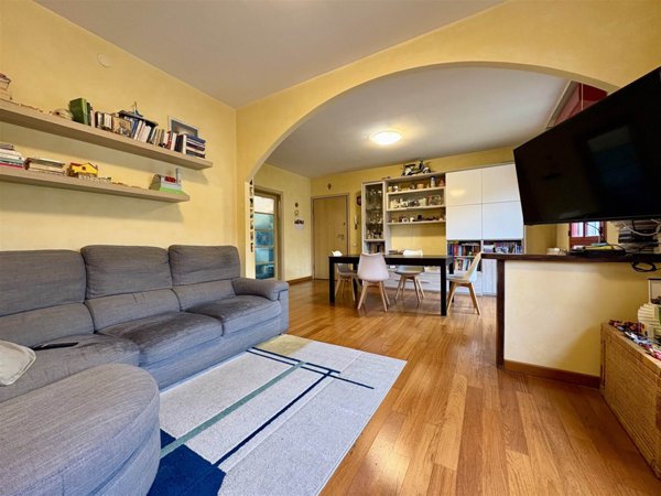 appartamento in vendita a Prato in zona Galceti