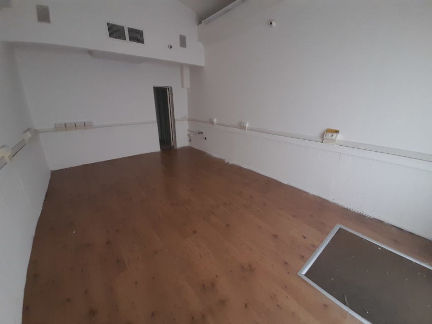 negozio in vendita a Prato