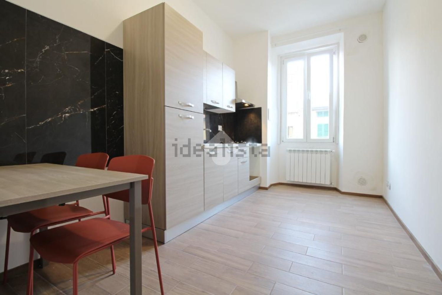 appartamento in vendita a Prato in zona Fontanelle