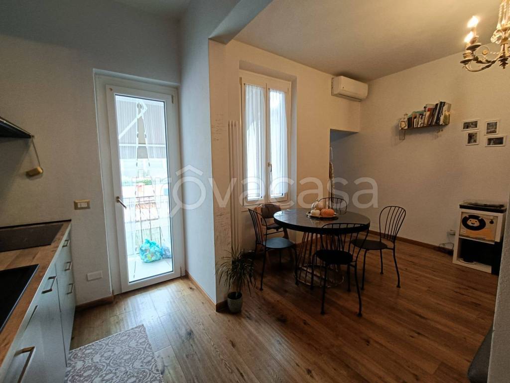 casa indipendente in vendita a Prato in zona La Querce