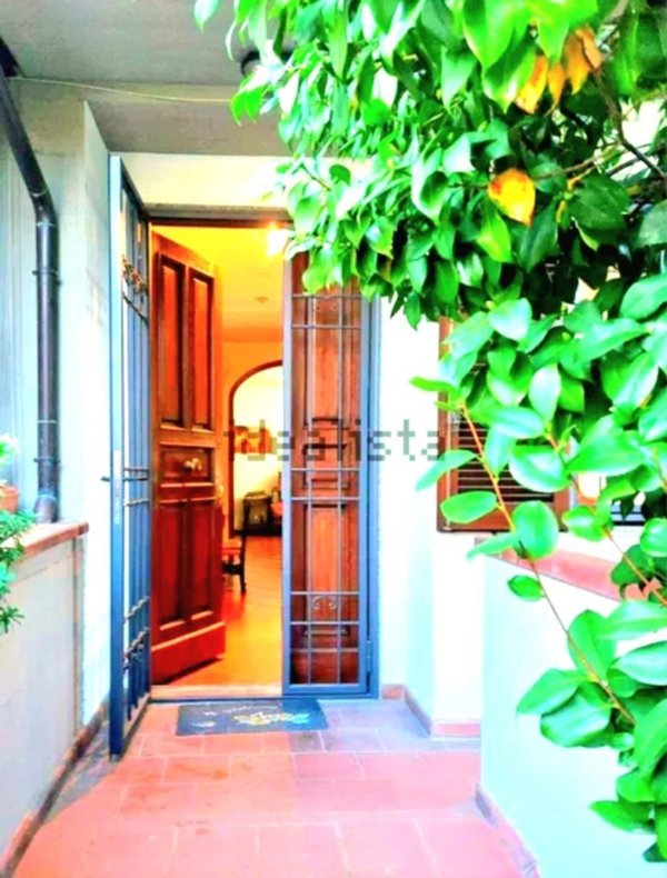 casa indipendente in vendita a Prato in zona Galciana