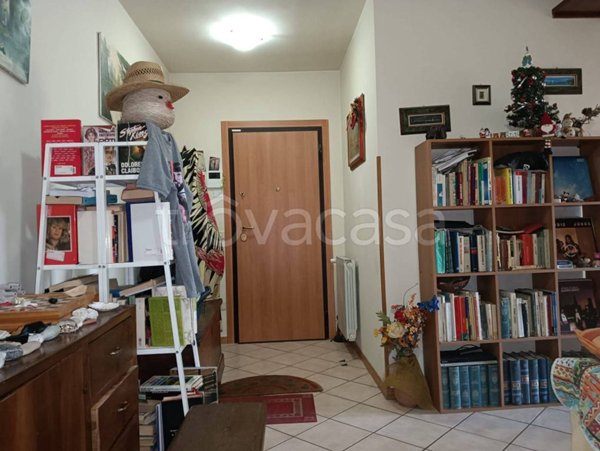 appartamento in vendita a Prato in zona Maliseti