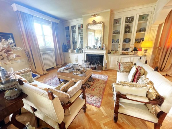 casa indipendente in vendita a Prato in zona Sant'Ippolito