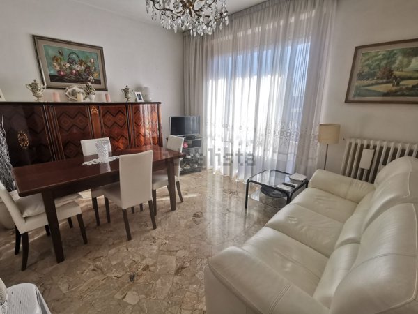 appartamento in vendita a Prato in zona Coiano