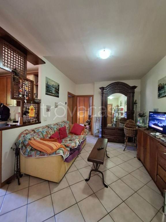 appartamento in vendita a Prato in zona Maliseti