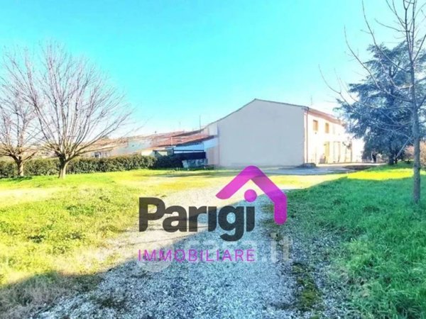 casa indipendente in vendita a Prato in zona Tavola