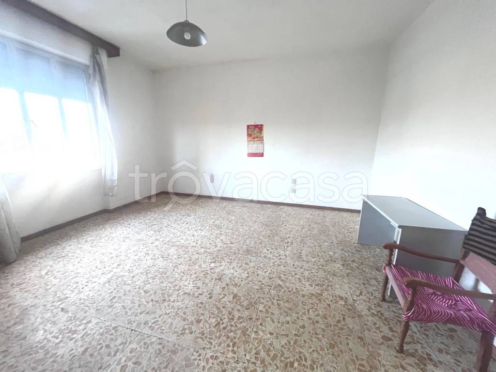 appartamento in vendita a Prato in zona San Giusto