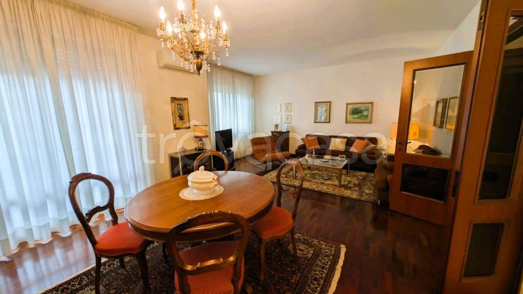 appartamento in vendita a Prato