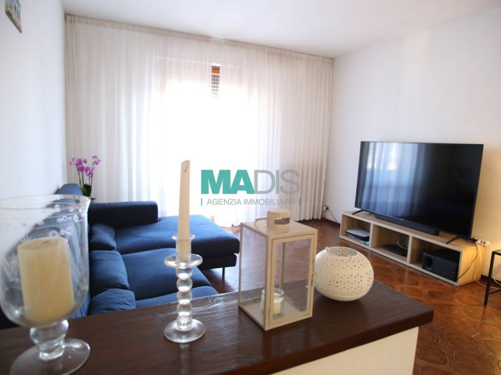 appartamento in vendita a Prato in zona Maliseti