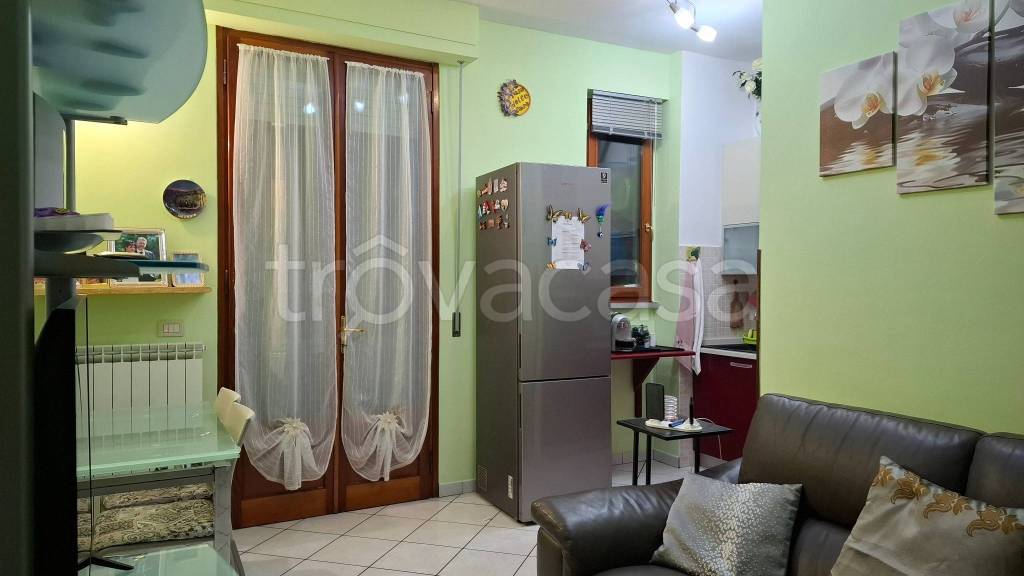 appartamento in vendita a Prato in zona Grignano