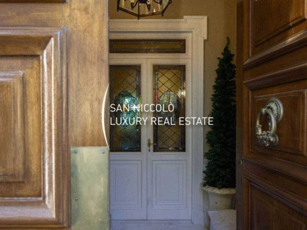 casa indipendente in vendita a Prato