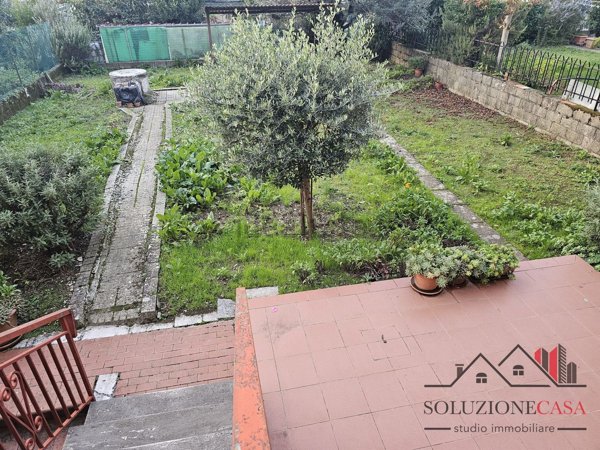 casa indipendente in vendita a Prato in zona Maliseti