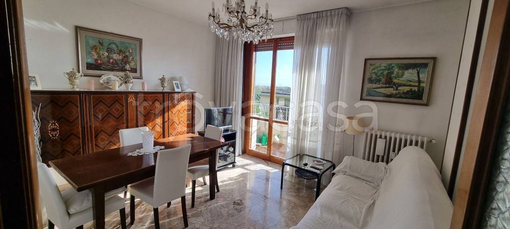 appartamento in vendita a Prato in zona San Martino