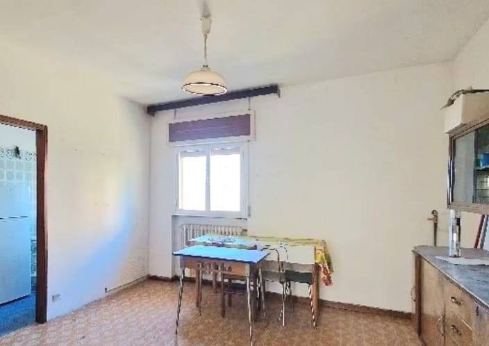 appartamento in vendita a Prato in zona San Giusto