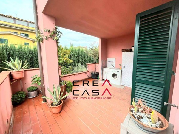 appartamento in vendita a Prato in zona Sant'Ippolito