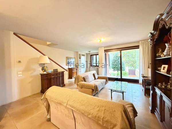 casa indipendente in vendita a Prato in zona Galceti