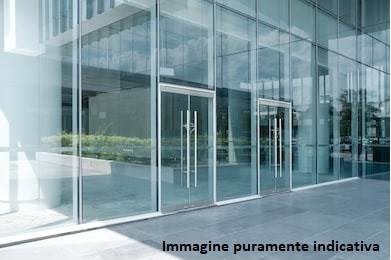 negozio in vendita a Prato in zona Coiano