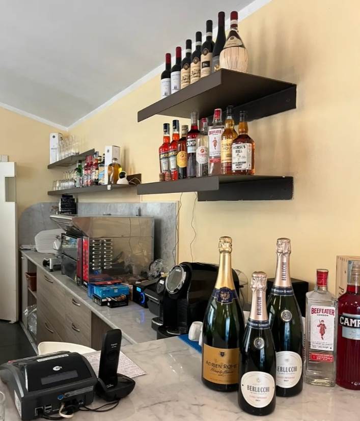 negozio in vendita a Prato