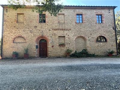 casa indipendente in vendita a Prato in zona Casale