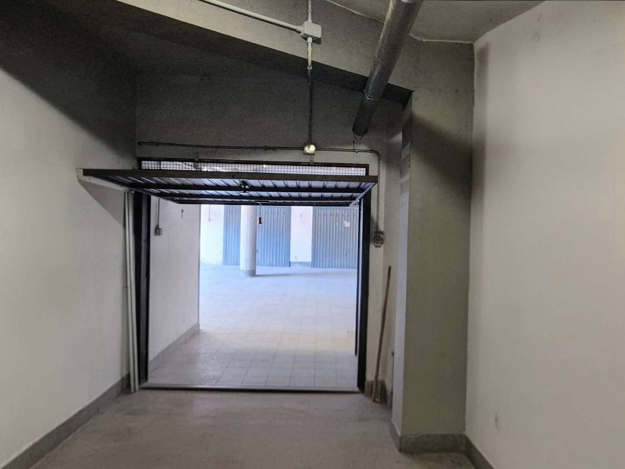 negozio in vendita a Prato