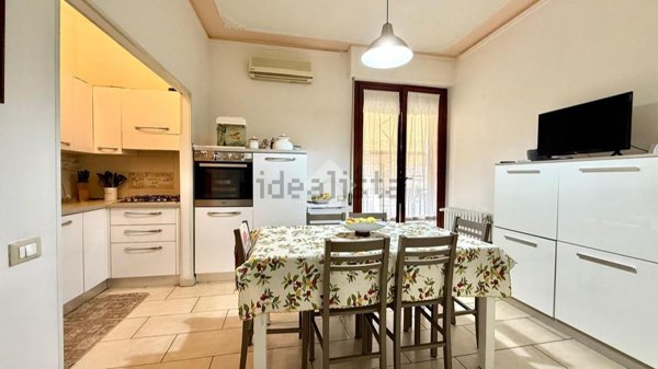 appartamento in vendita a Prato in zona Galciana