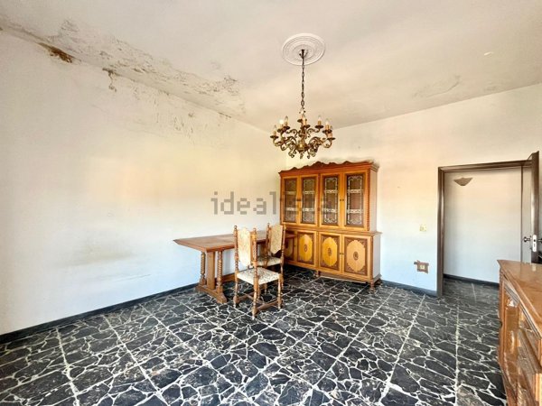 appartamento in vendita a Prato in zona San Giusto