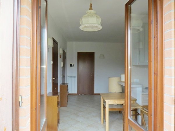 appartamento in vendita a Prato in zona Castelnuovo