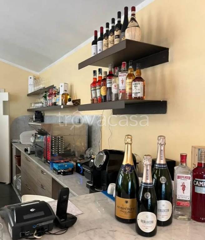 negozio in vendita a Prato