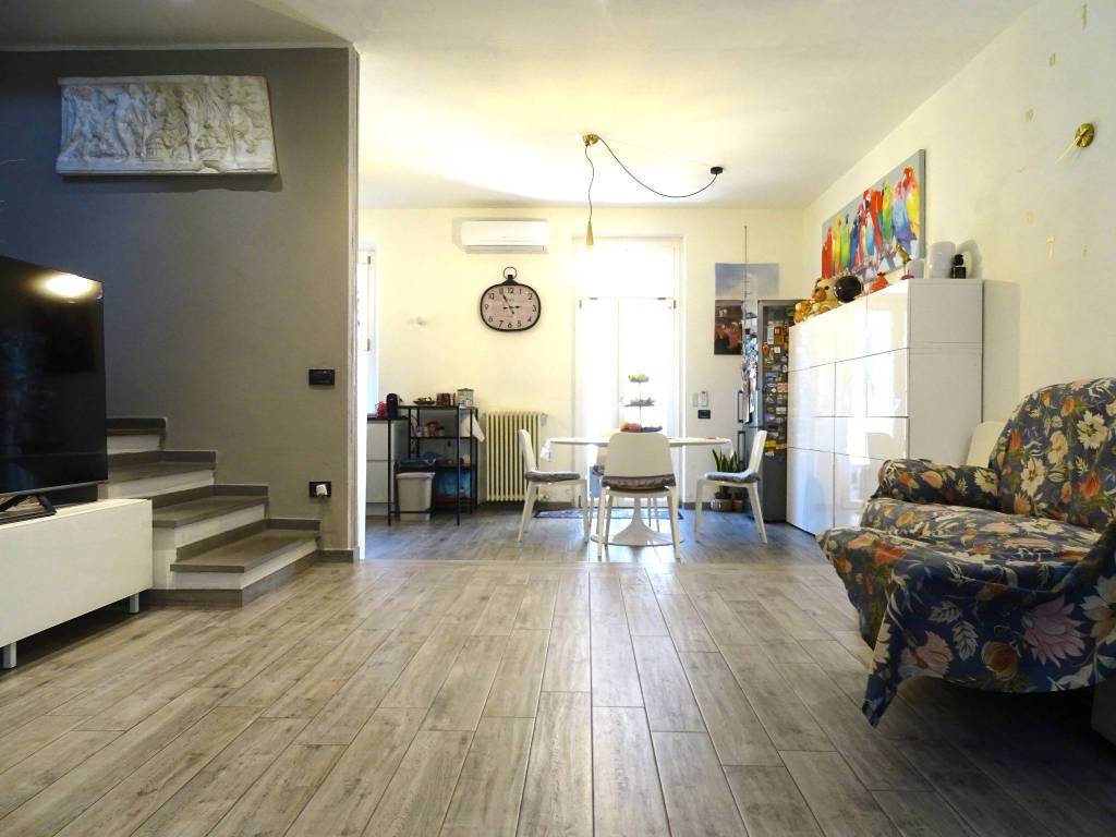 casa indipendente in vendita a Prato in zona Galceti