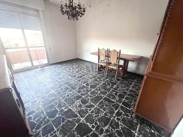 appartamento in vendita a Prato in zona San Giusto