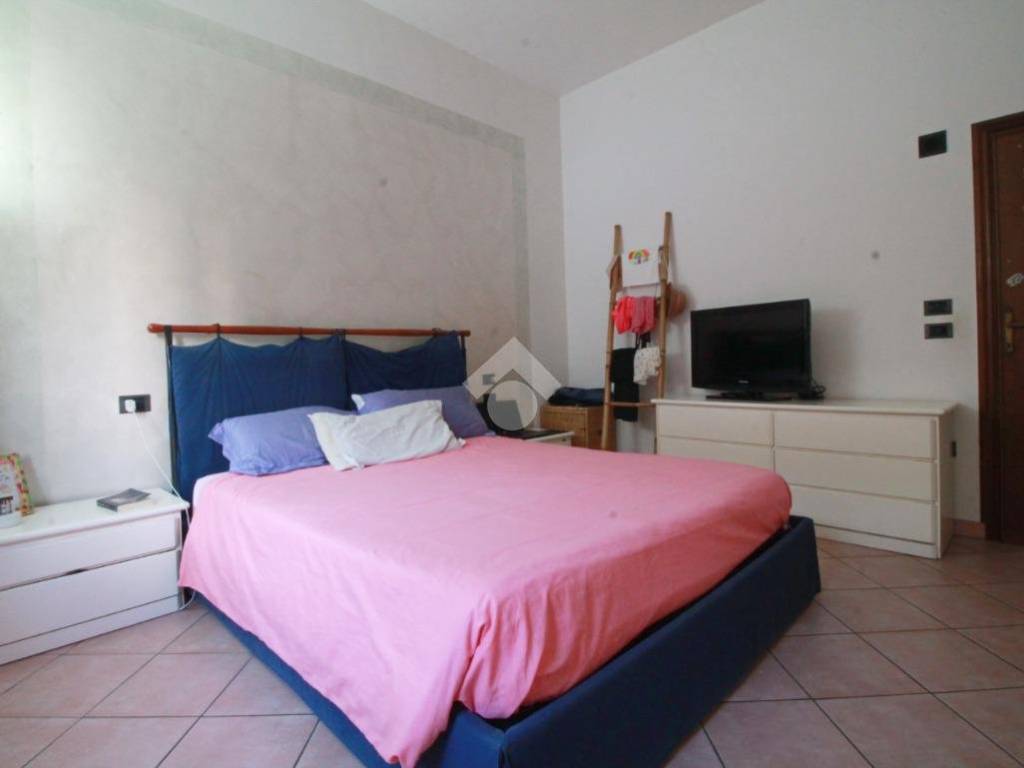 appartamento in vendita a Prato in zona Grignano