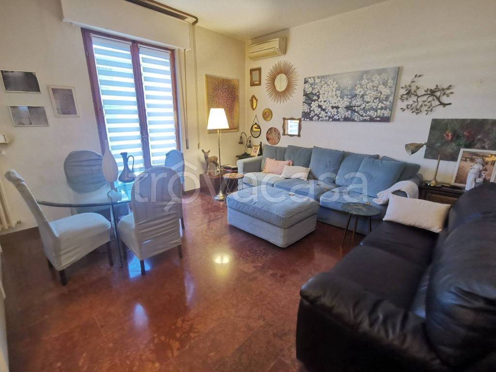 appartamento in vendita a Prato in zona San Martino