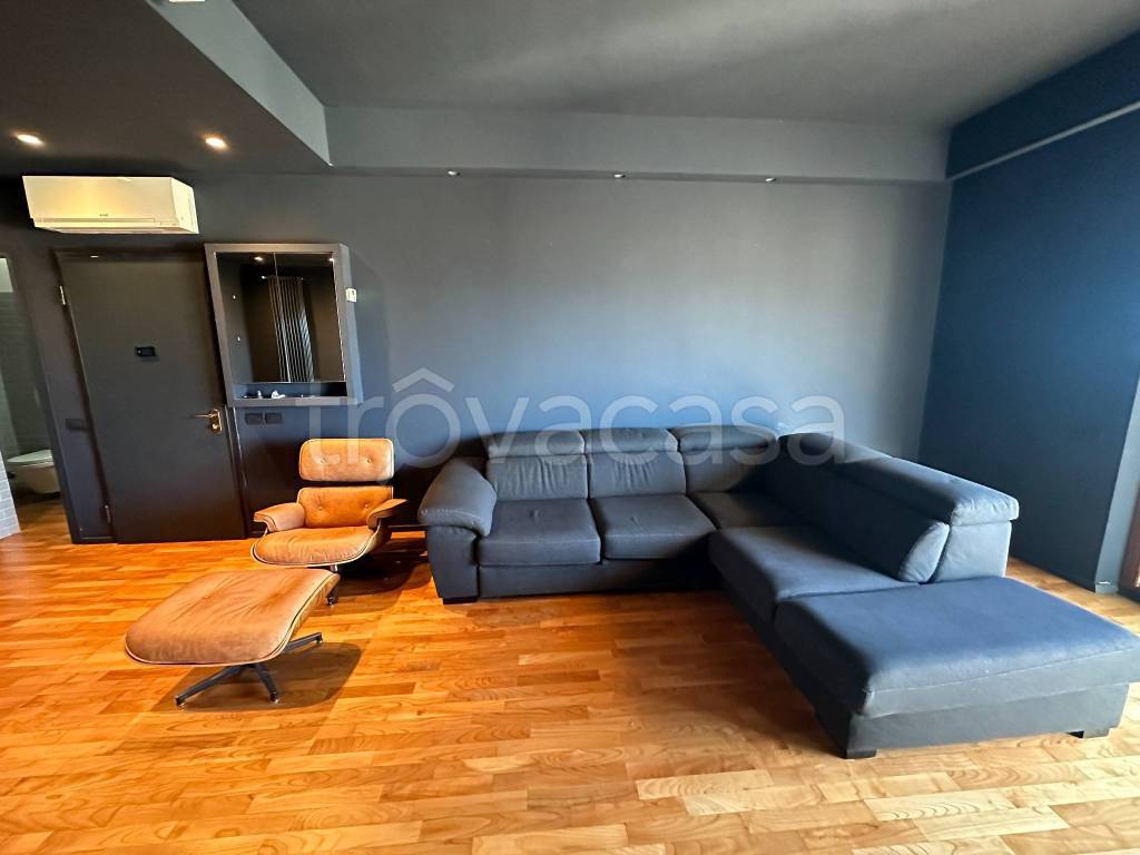 appartamento in vendita a Prato in zona Grignano