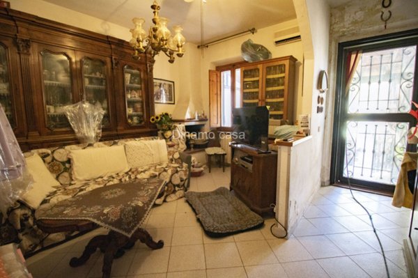 casa indipendente in vendita a Prato in zona San Giusto