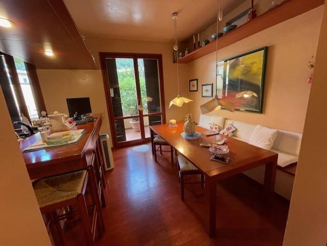 appartamento in vendita a Prato in zona Carteano