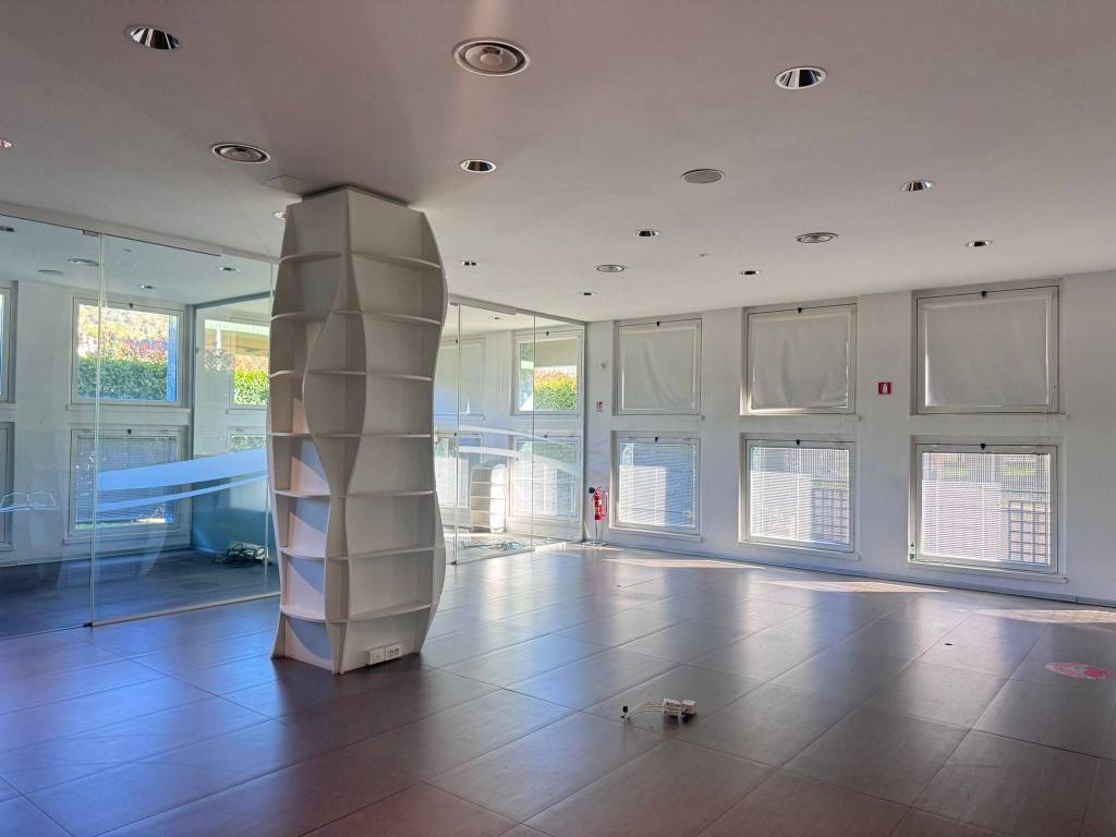 ufficio in vendita a Prato in zona La Querce