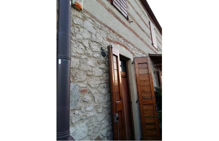 casa indipendente in vendita a Prato in zona Casale