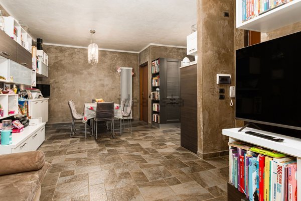 appartamento in vendita a Prato in zona Maliseti