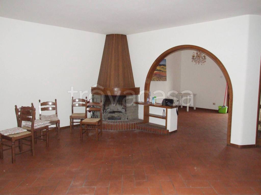 appartamento in vendita a Prato in zona Fontanelle