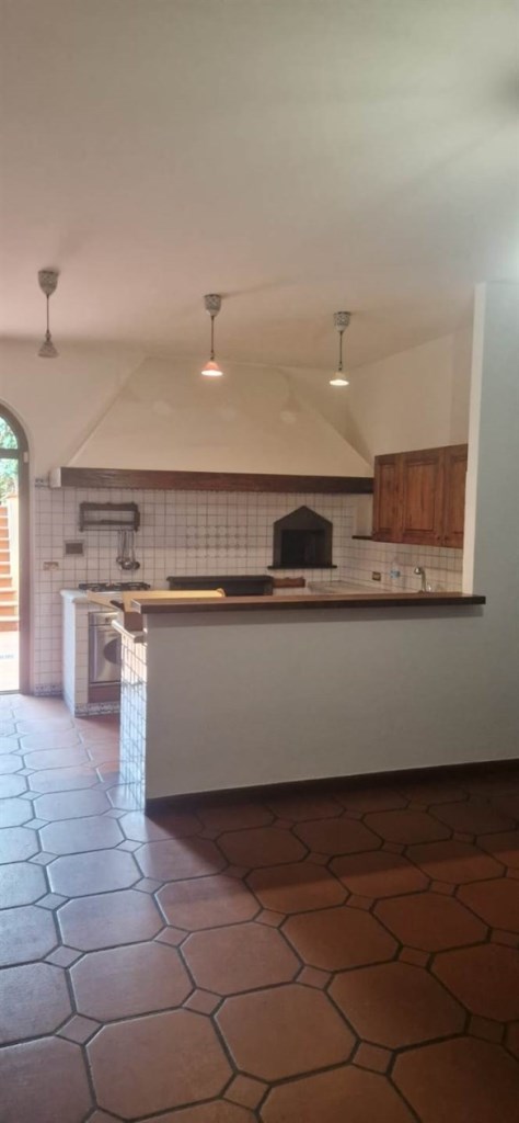 casa indipendente in vendita a Prato in zona La Macine